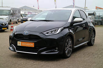 Toyota Yaris 1.5 Hybrid Bi-Tone | Camera | Carplay | Automaat! |