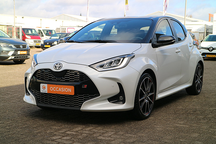 Toyota Yaris 1.5 Hybrid GR Sport **VERKOCHT**