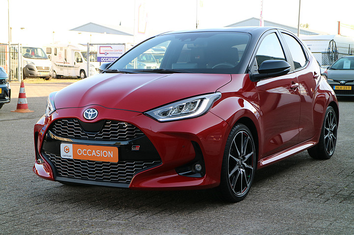 Toyota Yaris 1.5 Hybrid GR Sport | Automaat! | Navi | Carplay |