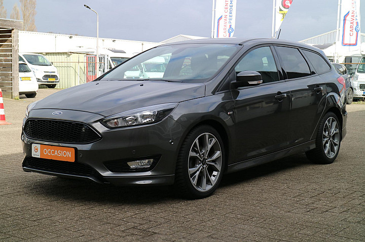 Ford Focus Wagon 1.0 ST-Line | Navi | Carplay | Goed Onderhouden! |