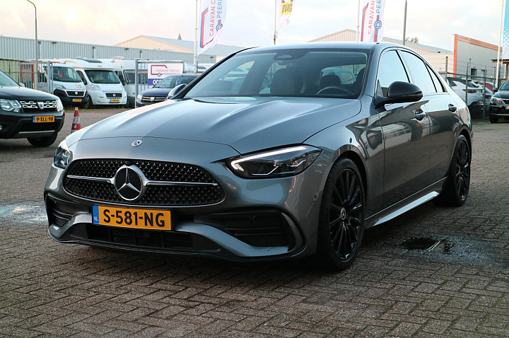 Mercedes-Benz C-Klasse 200 Launch Edition AMG Line | Burmester! | AMG velgen |