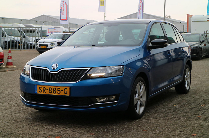 SKODA Rapid Spaceback 1.0 TSI Greentech Clever | Panorama | Navi | Trekhaak |
