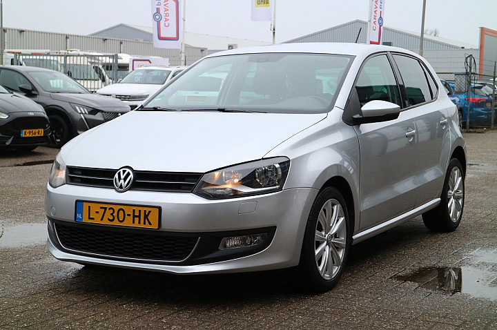 Volkswagen Polo 1.2 TSI Highline | Carplay | PDC | Stoelverwarming! |