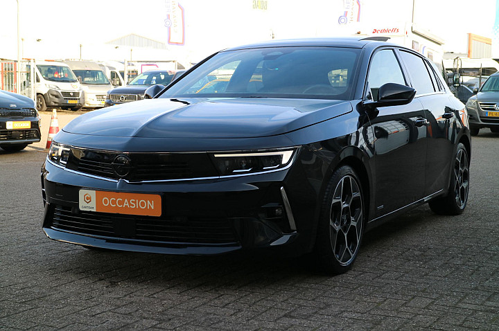 Opel Astra 1.6 Turbo Plug In Hybrid Ultimate | AGR stoelen | Trekhaak! |