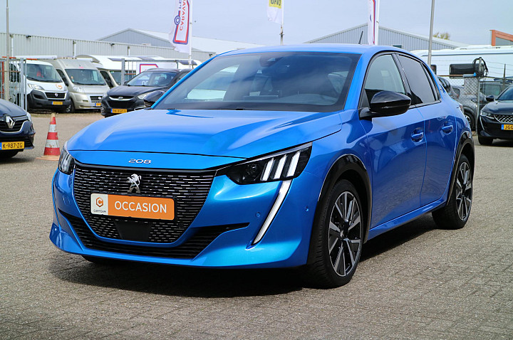 Peugeot 208 1.2 PureTech GT **VERKOCHT**