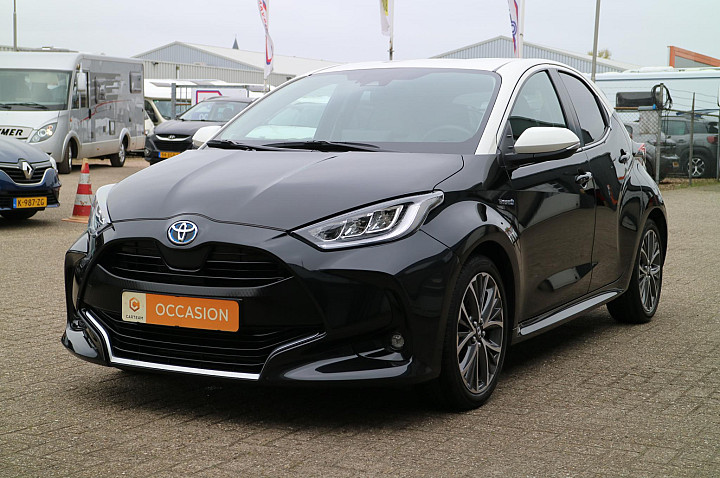 Toyota Yaris 1.5 Hybrid Bi-Tone | Camera | Carplay | Automaat! |