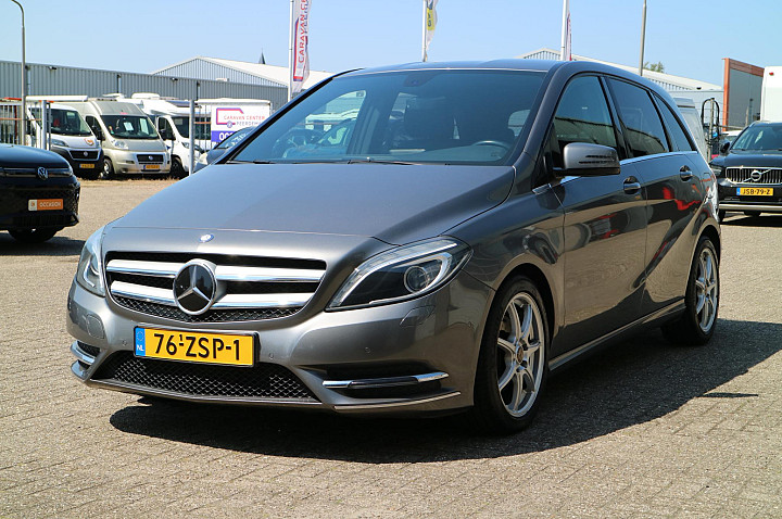 Mercedes-Benz B-Klasse 200 Ambition | Trekhaak! | Navi | Goed onderhouden! |