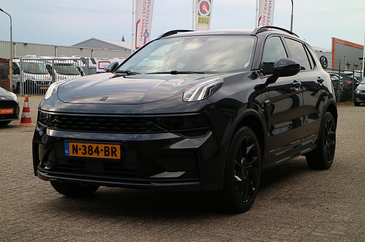 Lynk & Co 01 1.5 Midnight Black | PHEV | LED |